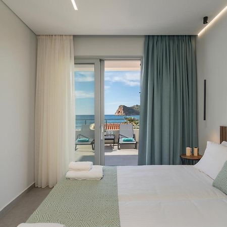 Ostrakon Suites Agia Marina Esterno foto