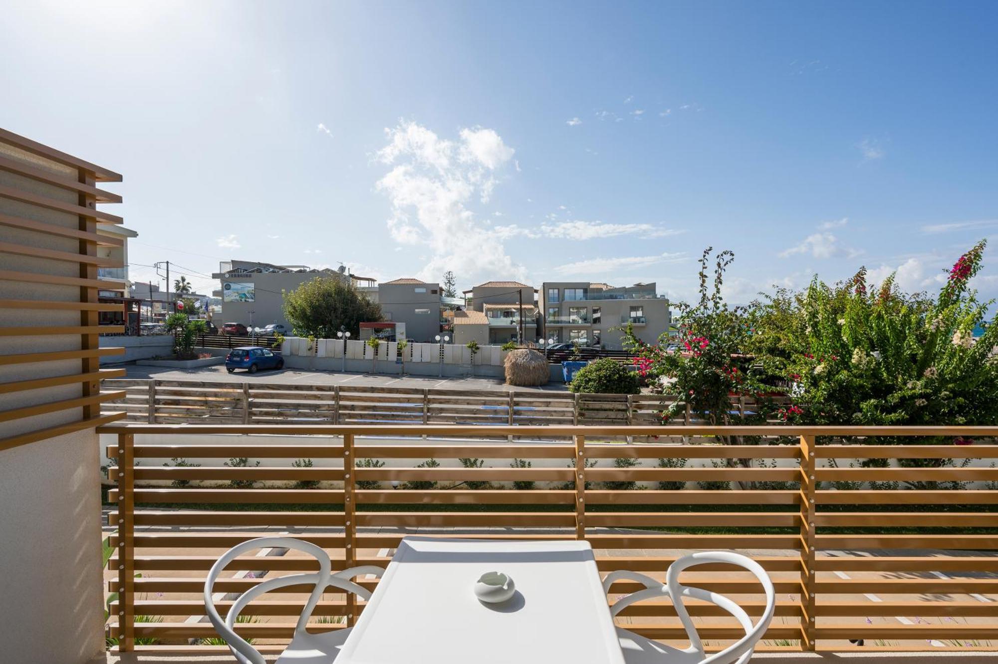 Ostrakon Suites Agia Marina Esterno foto